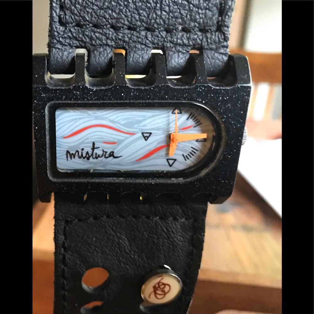 Mistura watch